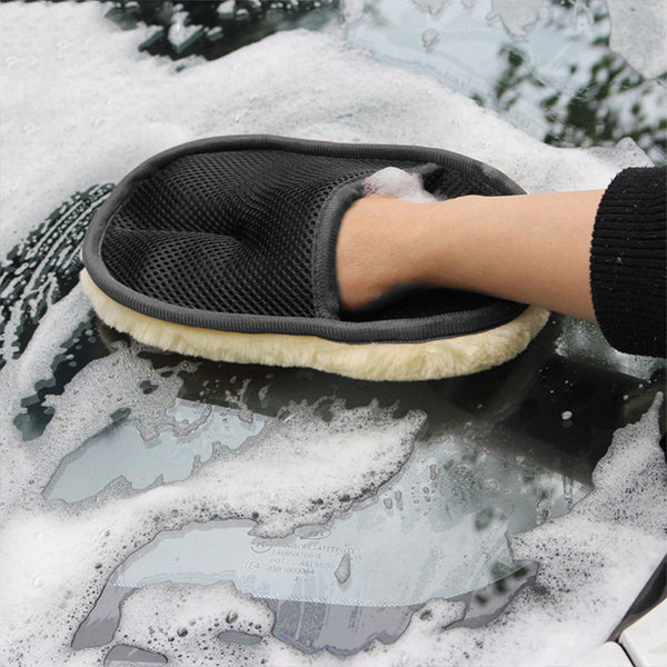 CAR CLEANING BRUSH